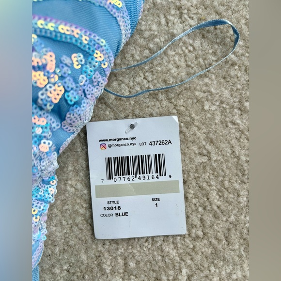 Morgan & Co. Blue Long Sequin Side Slit Lace dress size 1 - Picture 4 of 11